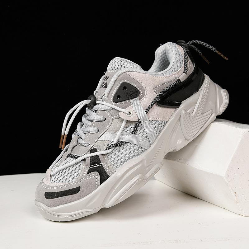 

Daddy shoes men s ins Hong Kong style thick sole inner height increase 8CM trend sports couple white shoes women s shoes autumn 36