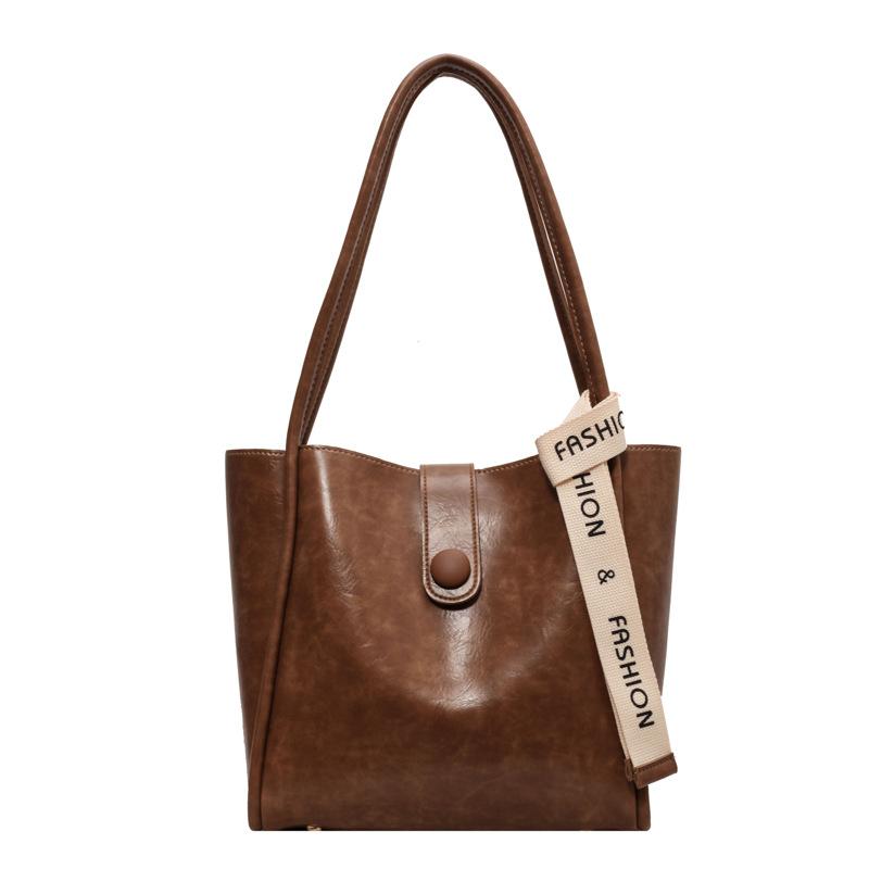 

Premium sense big bag 2025 new bag women s autumn and winter retro shoulder bag large capacity commuter tote bag