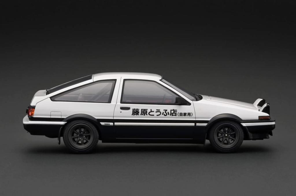 ignition model INITIAL D Toyota Sprinter Trueno 3Dr GT Apex Finished Product IG2871 1/18 (AE86) White/Black