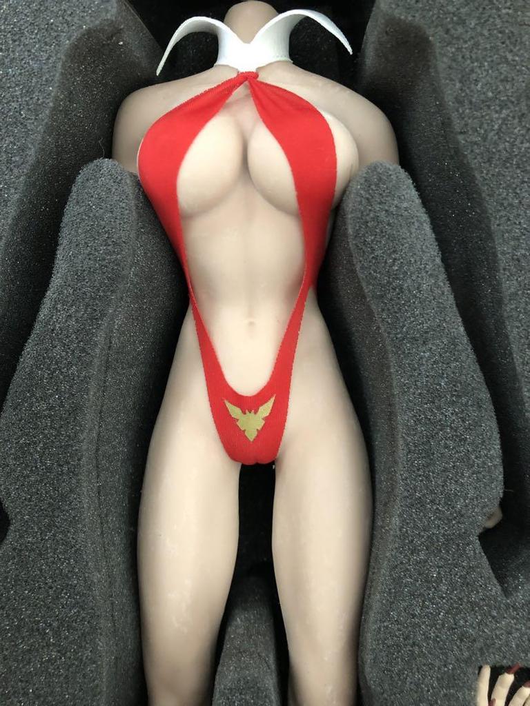 [USED] 1/6 Seamless Body Vampirella Asian Version Vampirella