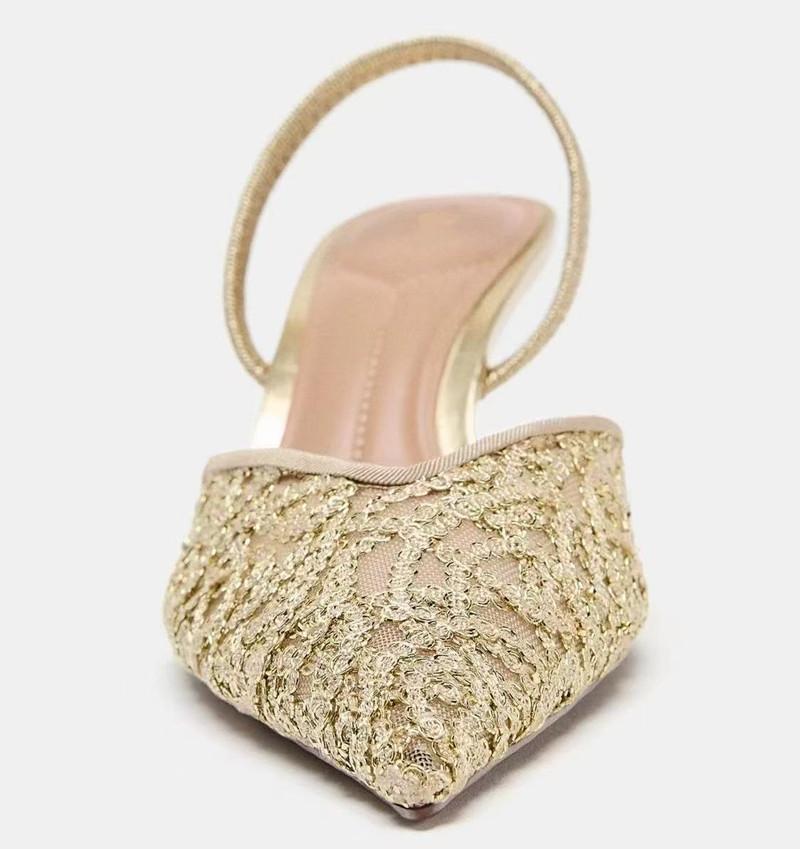 Elegantes Sapatos de Salto Pretos Bordados com Flores para Mulheres Sandálias Mules Slingback Sexy com Biqueira Pontuda Sapatos de Designer de Luxo