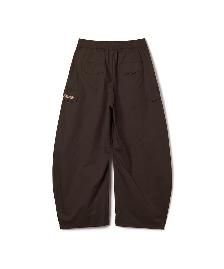 Seutyudioaenpaleukeu Cargo Cutline Pants_Brown