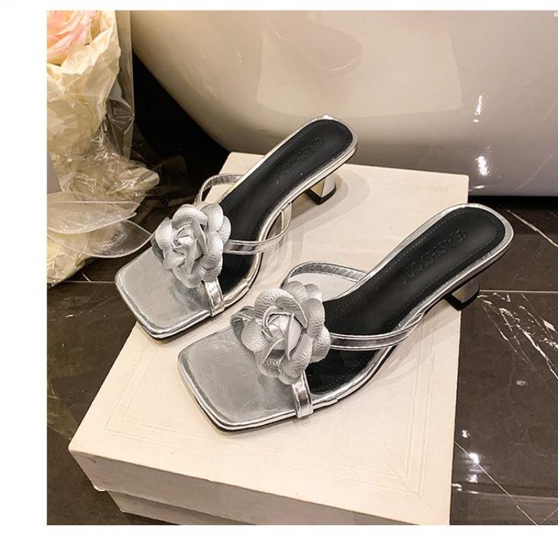 

Женские сандалии с цветочным декором, сандалии на низком каблуке, элегантные туфли-лодочки с острым носком, модные туфли на высоком каблуке с ремешком на щиколотке, женские шлепанцы 35 серебряный