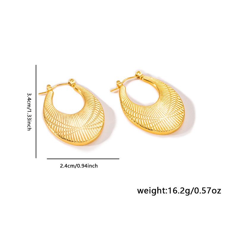 Street Shooting Retro Temperament Versatile Exaggerated High Sense U-Shaped Circle Ear Buckle Cold Titanium Steel Earrings Women
