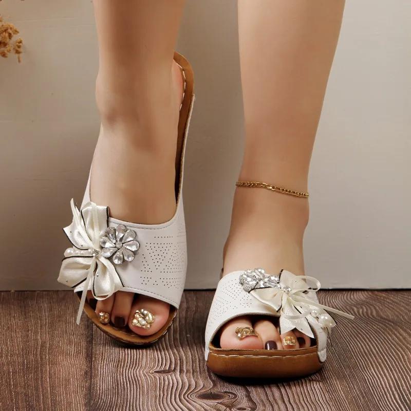 Female Shoes On Sale 2025 Open Toe Women's Slippers Outdoor Casual Slippers Women Bow Tie Floral Plus Size Wedges Ladies Sandals