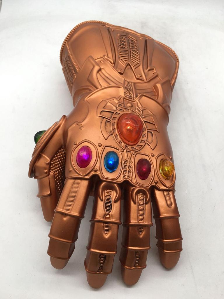 Guantelete del Infinito de Vengadores 3 Infinity War de Calidad Premium Luz LED Guantes de Thanos Accesorio de Cosplay Para Entusiastas