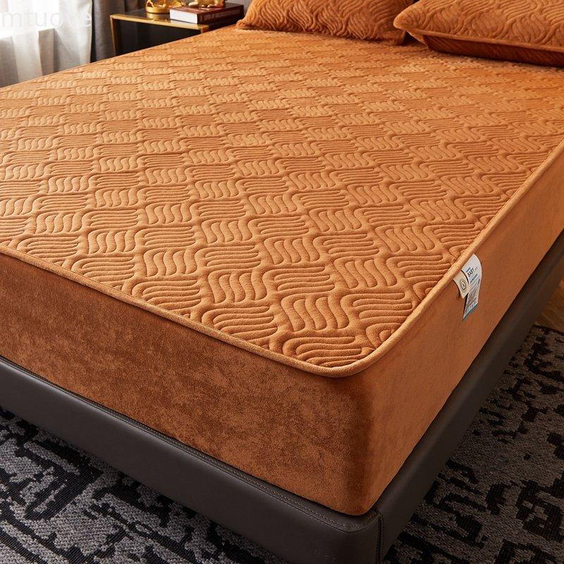 Luksusowy Krótki Plusz Zagęszczony Pikowany Pokrowiec na Materac Rozmiar Queen Ciepły Miękki Dziecięcy Aksamit Pikowanie Narzuta na Łóżko Nie Zawiera Poszewki na Poduszkę