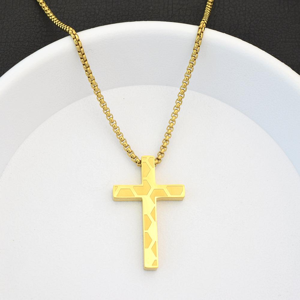 Geometric Cross Corrosion High-quality Necklace, the Same for Men and Women, Vacuum Plating Does Not Fade Design Sense
