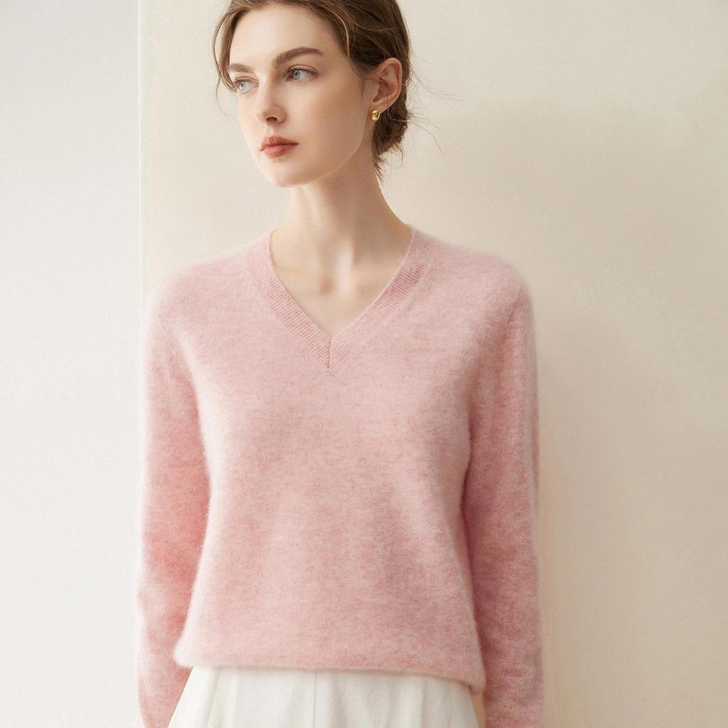 Women's Pure Cashmere Loose Sweater: Round Neck, Solid Black, Versatile Knit Pullover for Autumn/Winter