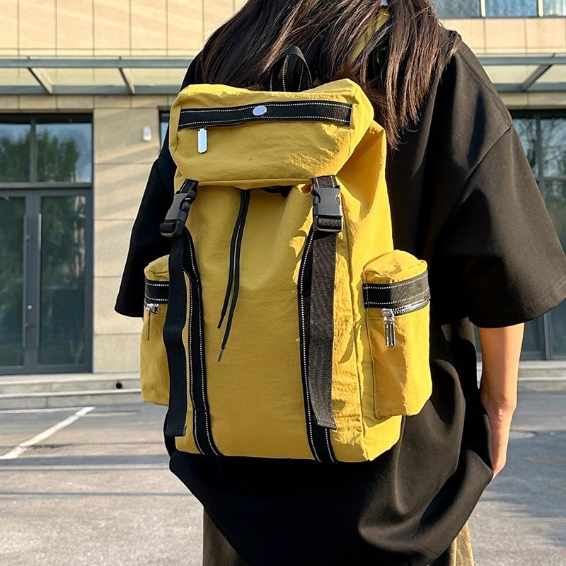 Casual Backpack New Lightweight High-value Bag for College Students and Men's Travel Outdoor Backpack