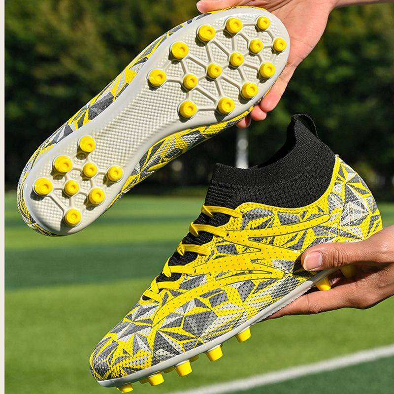 New Mid Cut Football Shoes for Boys Students Short Nails Grass Long Nail Training Sports Shoes Soccer Cleat Boots