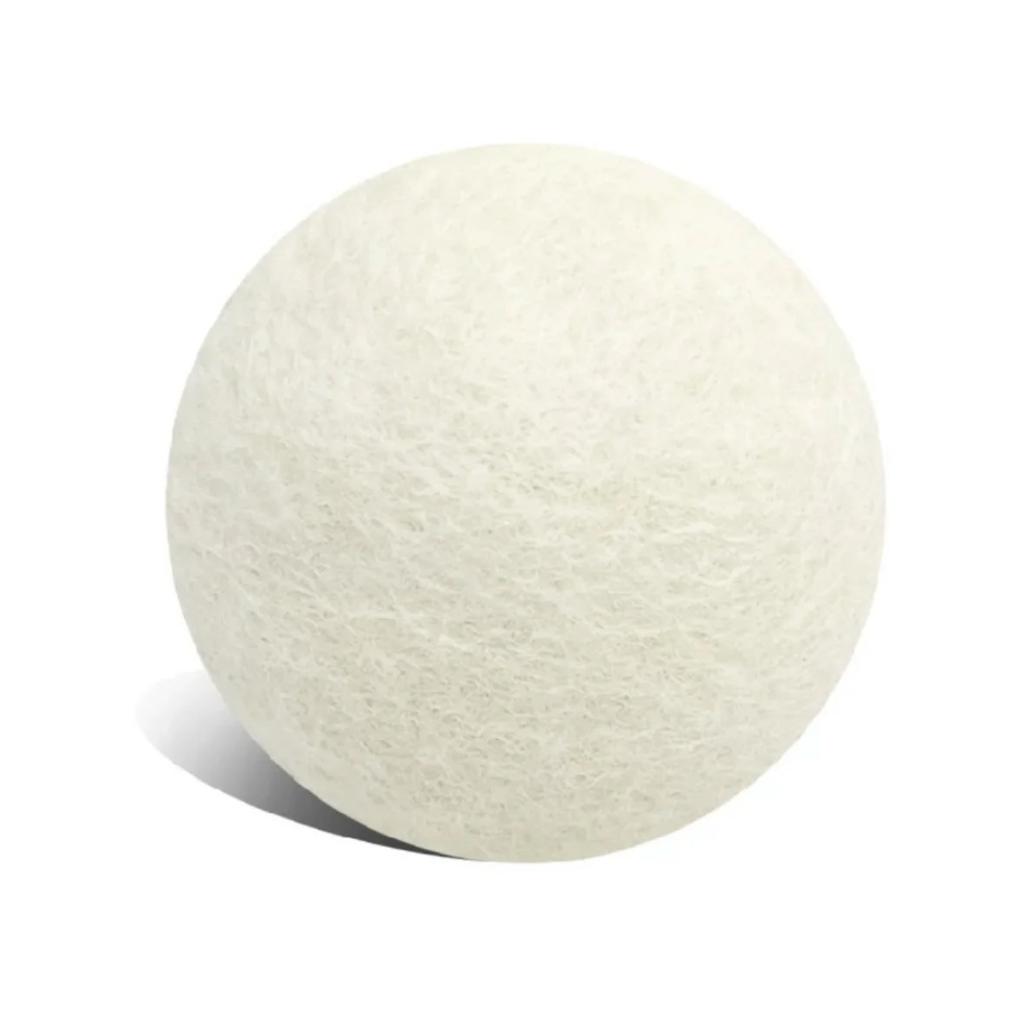 Silent wool ball toy for cats