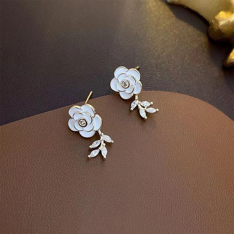 S925 Silver Needle White Camellia Stud Earrings - Simple, Trendy 2023 Design for Women