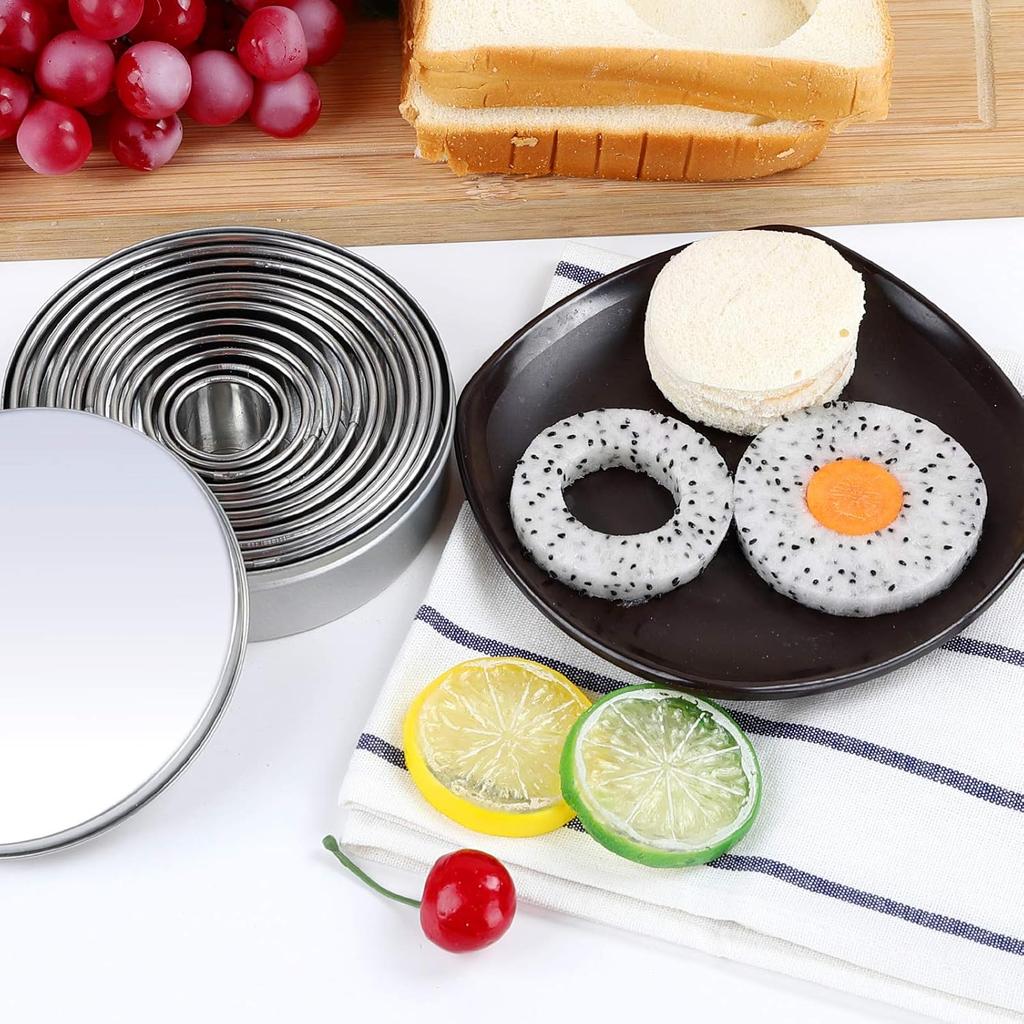 12Pcs Round Cookie Cutter Set Food-Grade 18/8 Stainless Steel Graduated Pastry Donut Molds for Baking DIY Kitchen