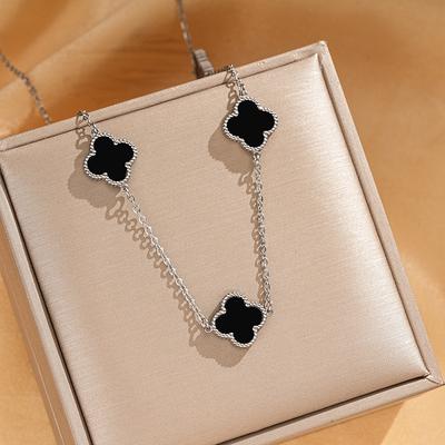 Collar de cadena de eslabones de acero de titanio de trébol de doble cara de 13 mm