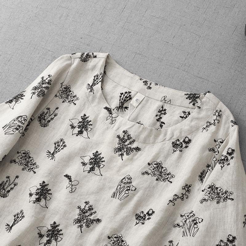 Floral Cotton Linen Mid-Sleeve Round Neck T-Shirt - Artistic Retro Style, Summer 2025 Arrival