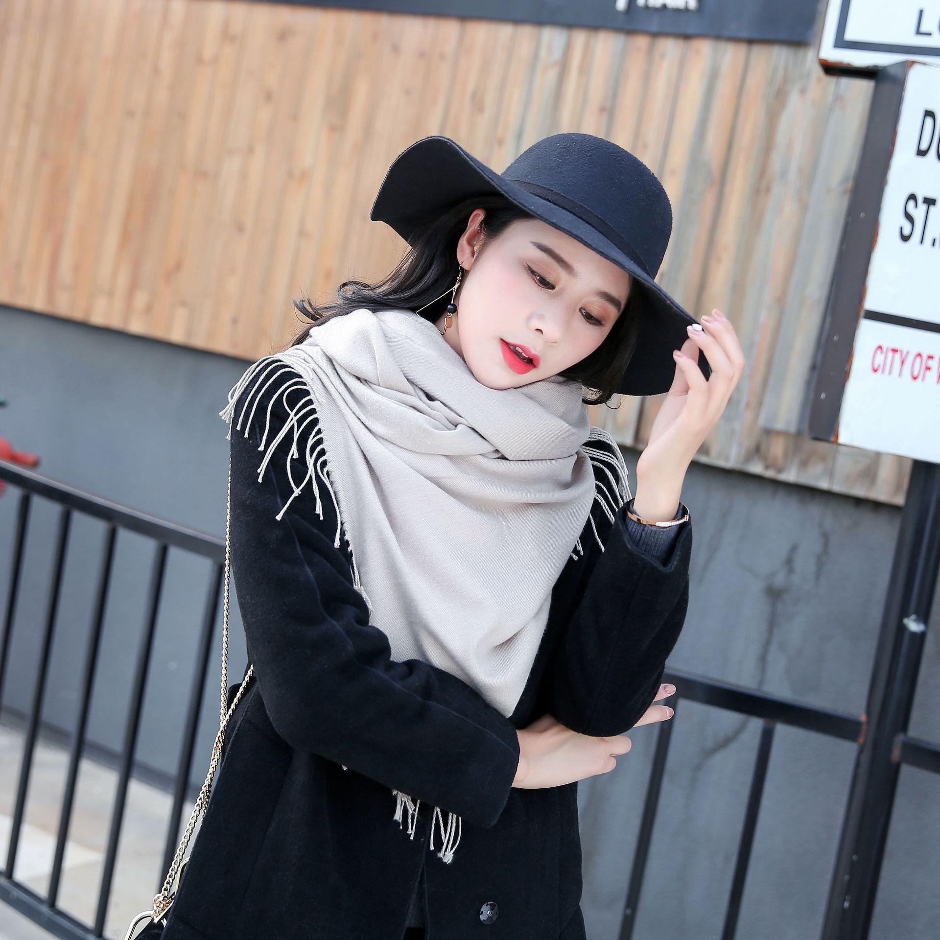 

2026 Осінньо-зимовий новий стиль Розкішний кашеміровий жіночий шарф Плед Накидка Опера Кейп Накидки Жіночий Тіпет Бандана Шарфи Хустка на голову 70x200cm