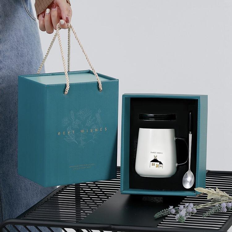 Ceramic Cup with Lid Spoon Creative Mug High Value Cup Souvenir Gift Box Office Coffee Water Cup
