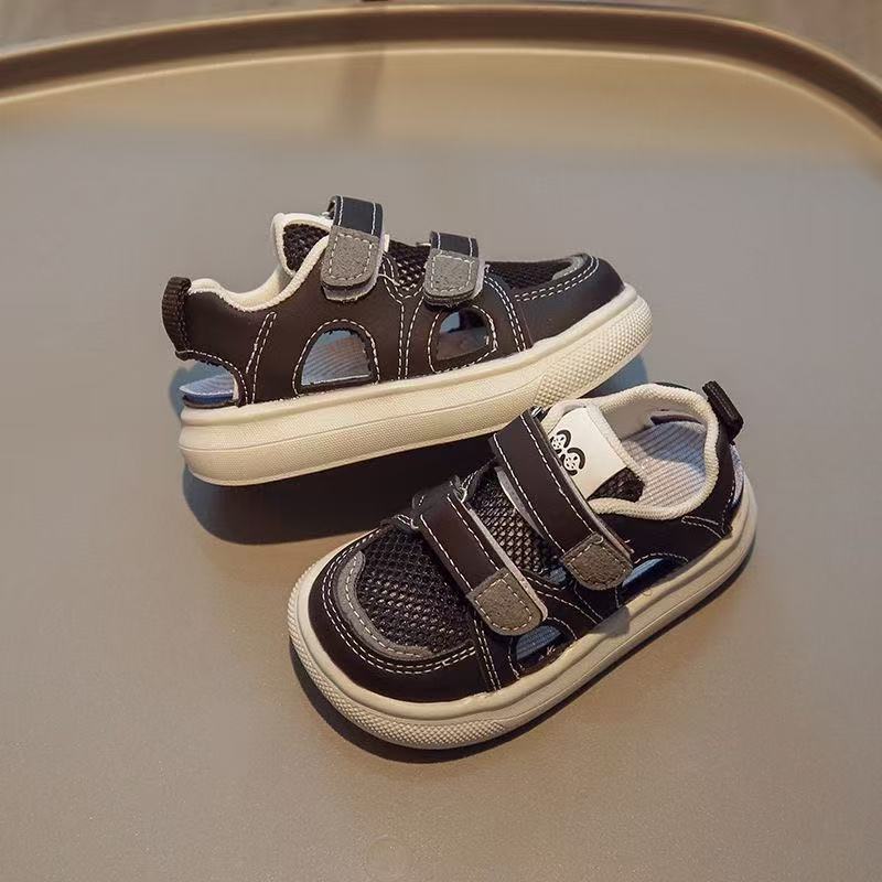 New Summer Children's Sandals Ultra-light Closed Toe Children's Shoes Boys Soft Sole Versatile Baby Shoes Girls Shoes