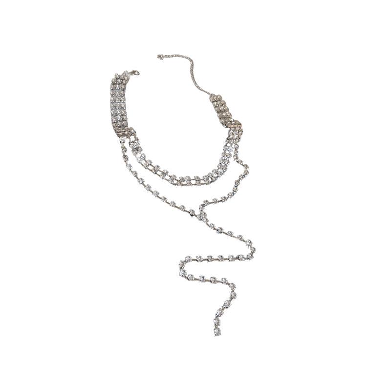 Luxuriöse mehrschichtige Diamant-Quasten-Halskette für Damen – Elegante europäische und amerikanische Stil-Schlüsselbein-Kette