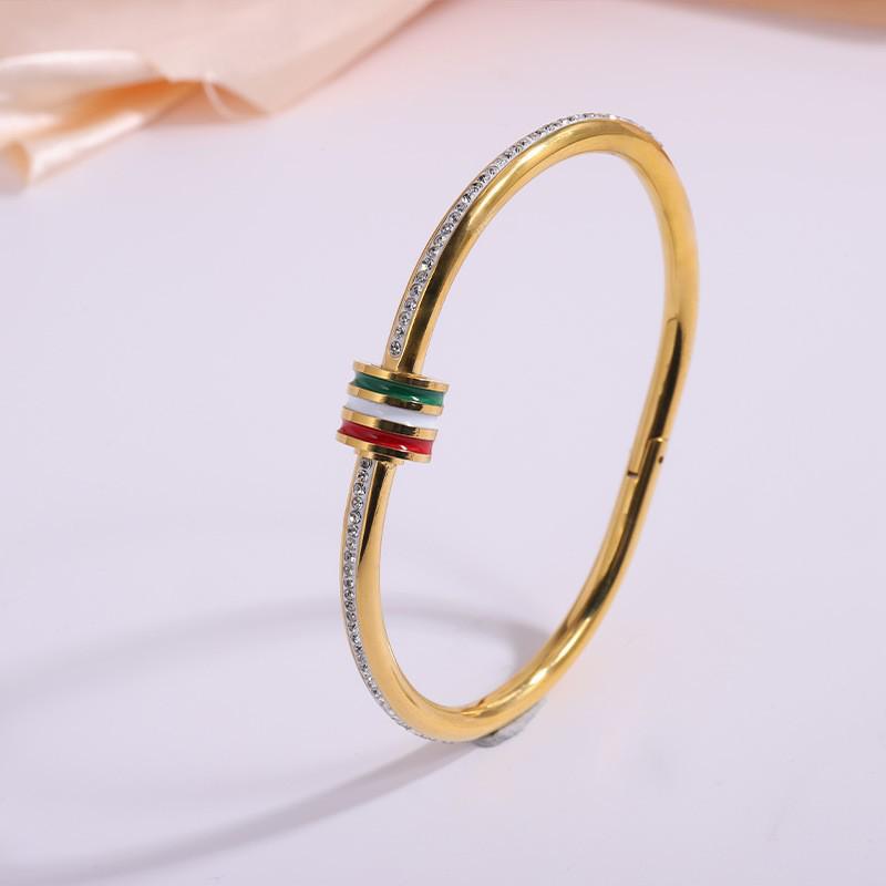 Starry Sky Full Diamond Titanium Steel Bracelet – Versatile, No-Fade Silver Women's Fashion Accessory