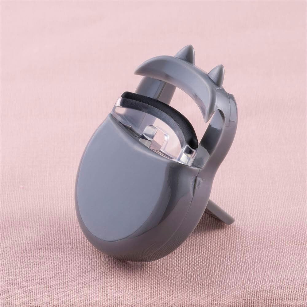 Kai Corporation Nyarming Cat Eyelash Curler Compact HC2200