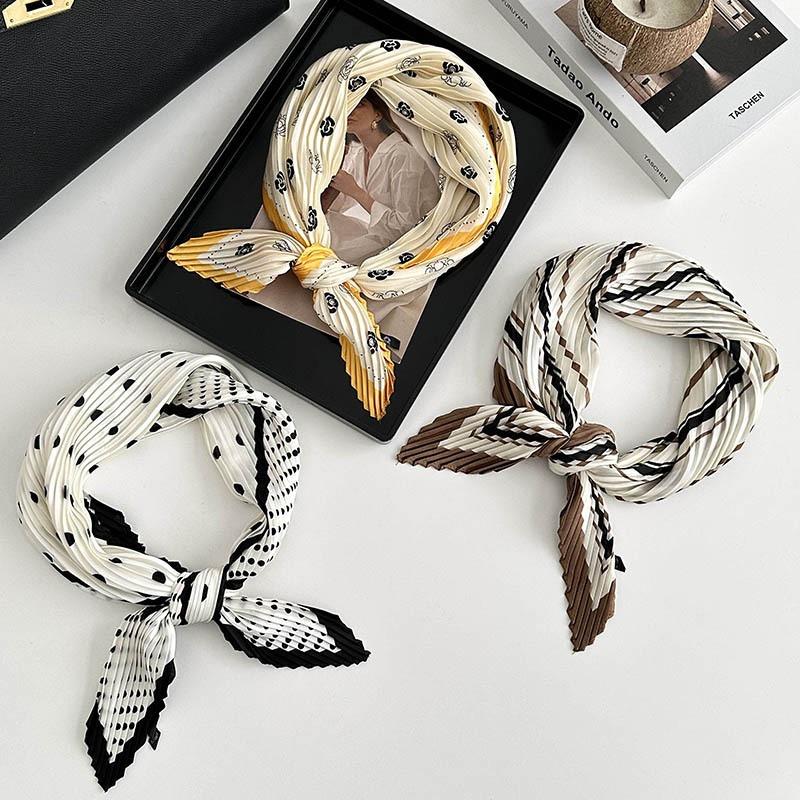 Folded silk scarf autumn new polka dot decorative scarf niche thin scarf scarf versatile