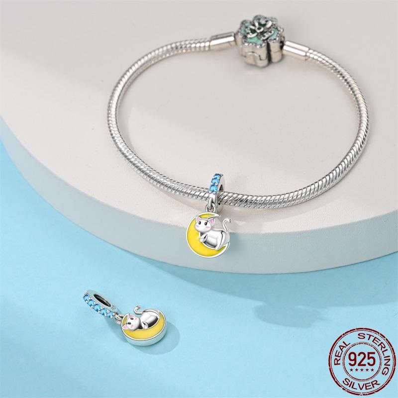 Copper Creative Small Animal Moon Cat Pendant Fit Pan Bracelet Diy Charm For Women Jewelry Fashion Gift