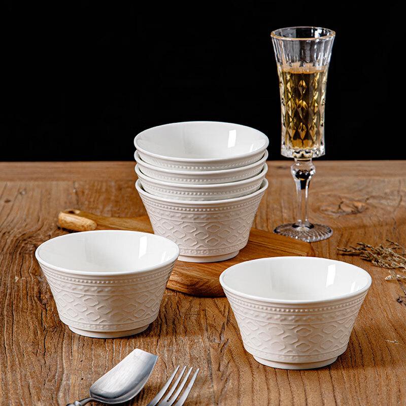 ZISIZ French Embossed Elegant White Ceramic Bowl Set