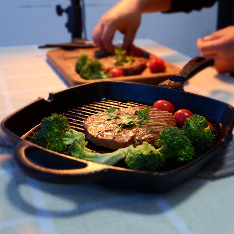 Mr. Simple 27cm Cast Iron Steak & Egg Frying Pan