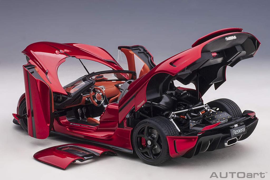AUTOart Koenigsegg Regera Candy Red Hotový model 79026 1/18