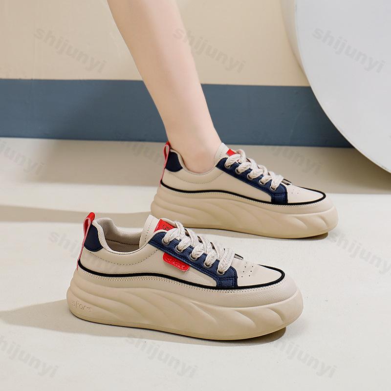 Fashion New PU Leather Casual Shots for Woman Vulcanize Sneakers Breathable Sport Walking Running Women Platform Shoes Zapatos De Mujer