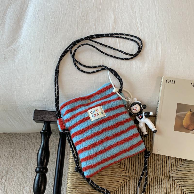 Plüsch Umhängetasche im koreanischen Stil mit Regenbogen-Punkten in Rosa für Mädchen