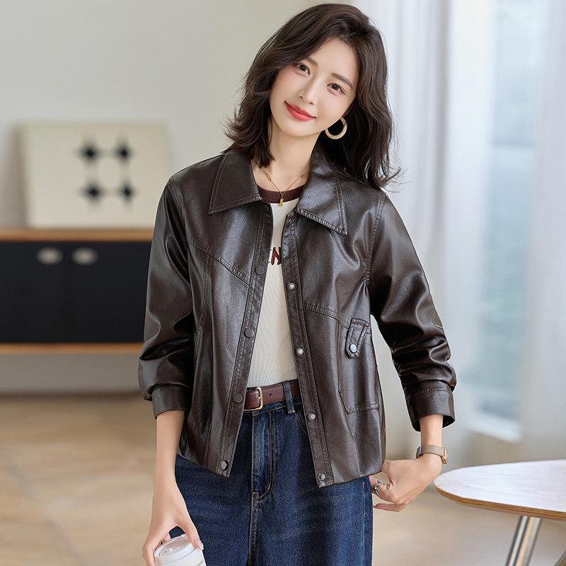 

Women s Lapel Short Lambskin Leather Jacket - 2026 Casual Style Fur Coat Large