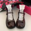Retro French Inspired Pu Flat Shoes With Slip On Closure For Spring Season