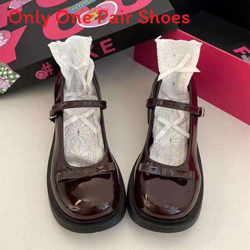 Retro French Inspired Pu Flat Shoes With Slip On Closure For Spring Season