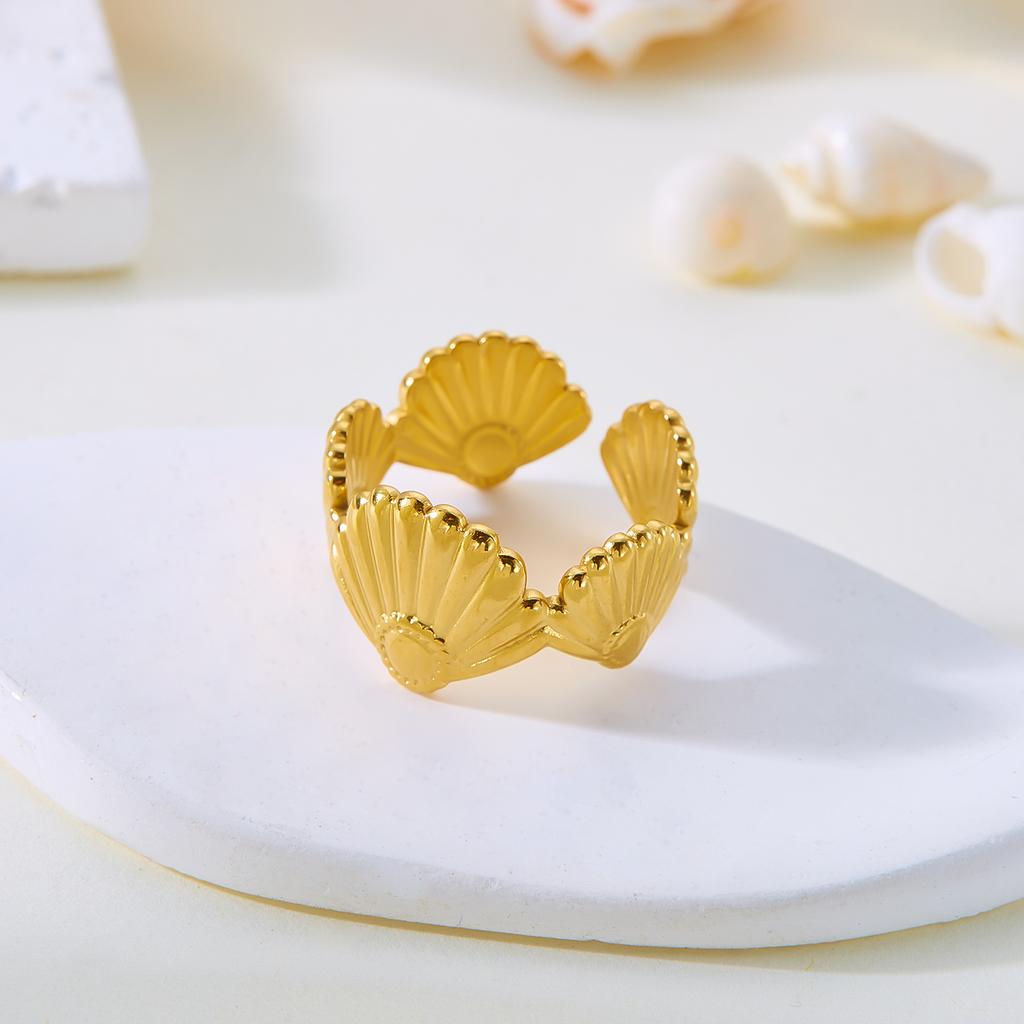 Stainless Steel Shell Rings For Women Vintage Gold Color Starfish Conch Adjustable Finger Ring Summer Ocean Beach Party Jewelry