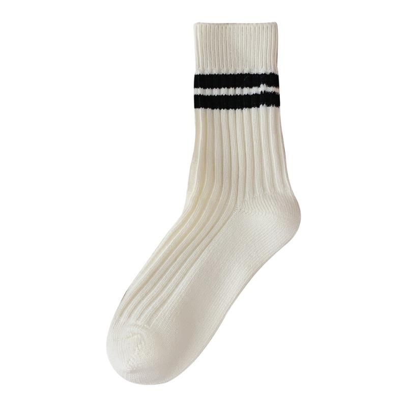 Female Autumn and Winter Stripe Color Bump Thick Line College Wind Tube Stack Socks