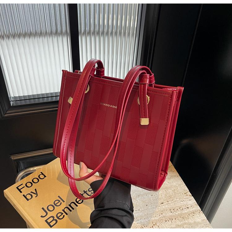 

Жіноча дорожня сумка великої місткості осінь-зима 2024 нова універсальна модна сумка через плече повсякденна сумка-тоут бордовий