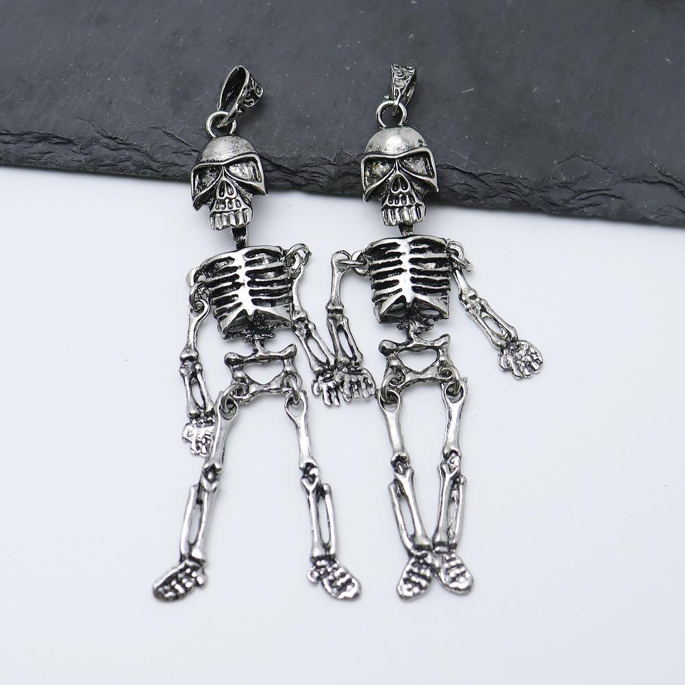 Creative Retro Skull Earrings - Exaggerated Halloween Style Skeleton Alloy Accessories