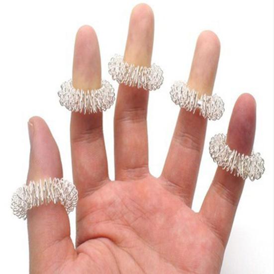10Pcs Finger Massage Ring Safe Relaxing Metal Stretch Relieve Pain Relaxation Massager for Daily Life