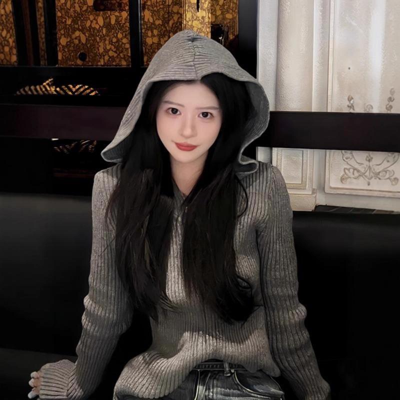 Grey hooded knitted sweater women's autumn and winter can wear bottoming shirt lazy short top