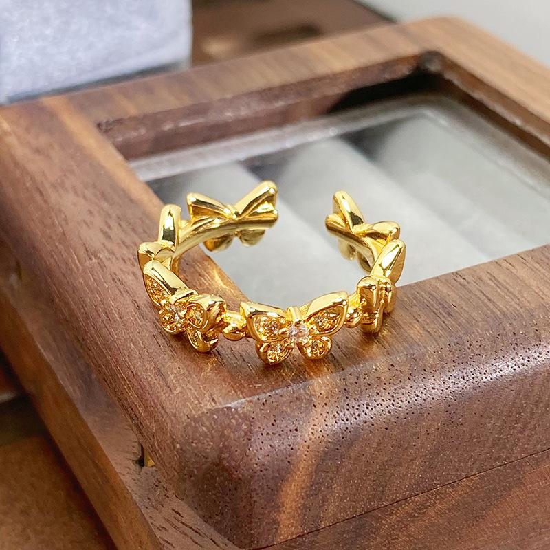 Medieval Vintage Retro Zircon Super Fairy Ring Exquisite Temperament Phone Line Winding High-End Ring Woman Adjustable opening