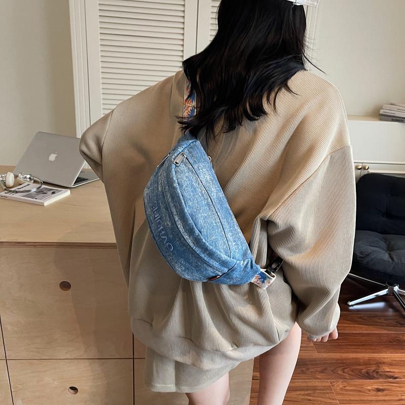 Casual Fashion Bags Women'S Breast Bags Leisure Sports Commuting Shoulder Bags Fanny Packs Large Capacity And High Value