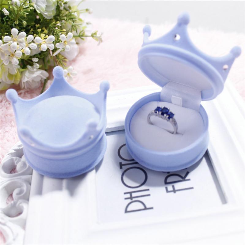 Shell Crown Star Shape Flocked Jewelry Box Adorable Small Organizer for Rings Necklaces Dresser Vanity Table Jewelry Storage