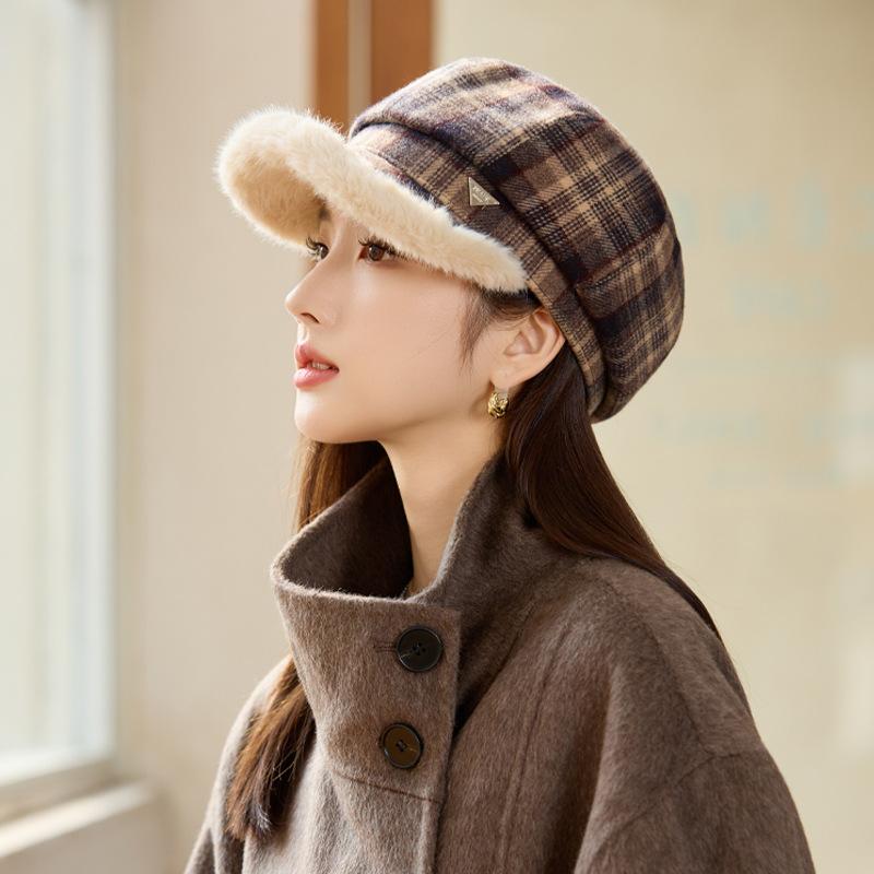 Autumn and Winter Hat Women's British Retro Plaid Octagonal Hat Fashion Versatile Cap Thermal Hat