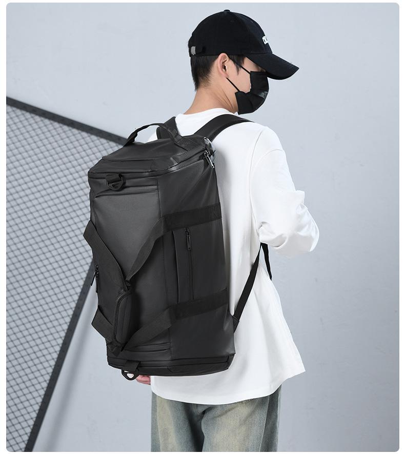 Stylish Men's Travel Bag - Large Capacity Gym Bag with Dry/Wet Separation & Shoe Compartment