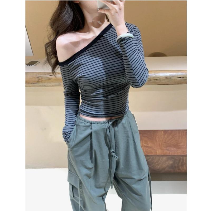 

Off-Shoulder Spice Girl Slim-Fit Niche Bottom Shirt Women s Spring Stripe Contrast Color Long Sleeve Shoulder Top XL серый
