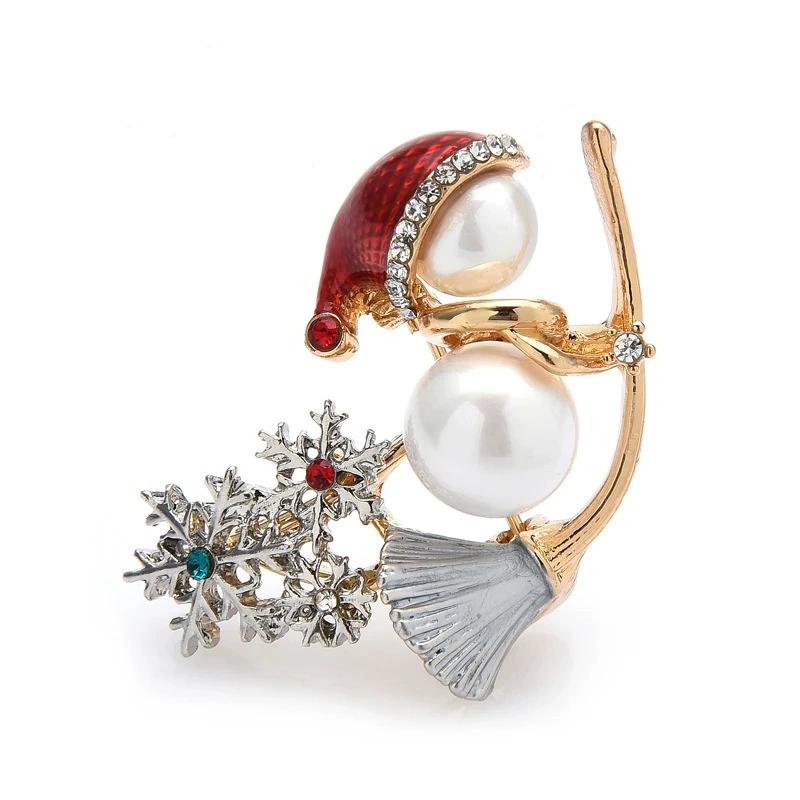 

SKEDS Cute Holiday Snowman Brooch Fashionable and Creative Christmas Pin Trendy Cartoon Coat Accessory Corsage