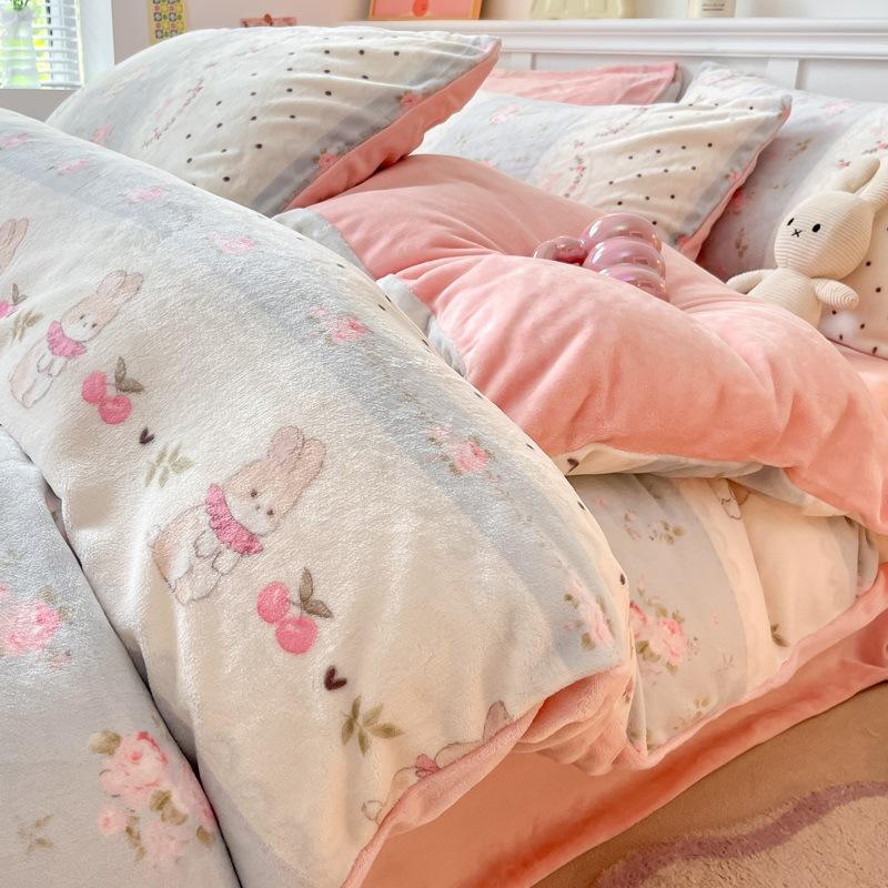 Thickened Milk Fleece Bed Four-Piece Coral Fleece Quilt Cover Double-Sided Flannel Fleece Bed Sheet Three-Piece Set
